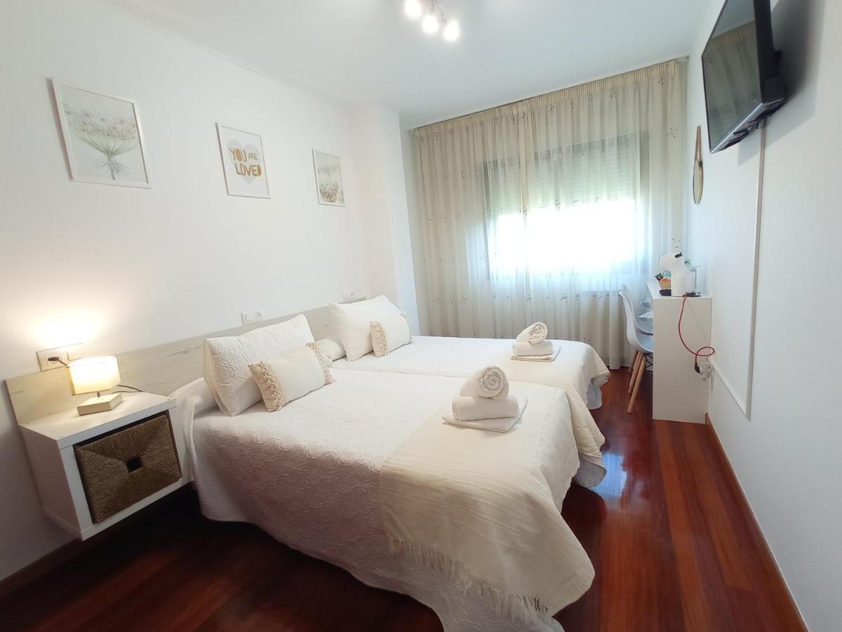 Martínez Rooms Pilgrims Caldas De Reis Exterior foto